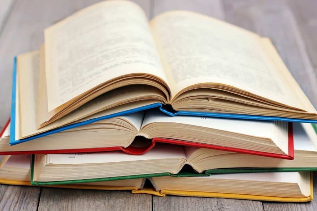 menulis referensi dari buku